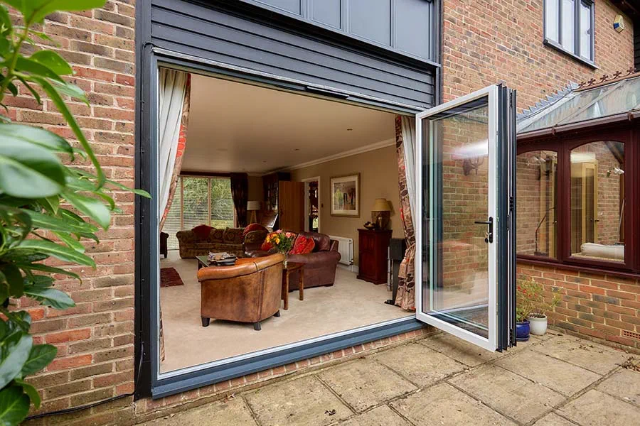bifold door